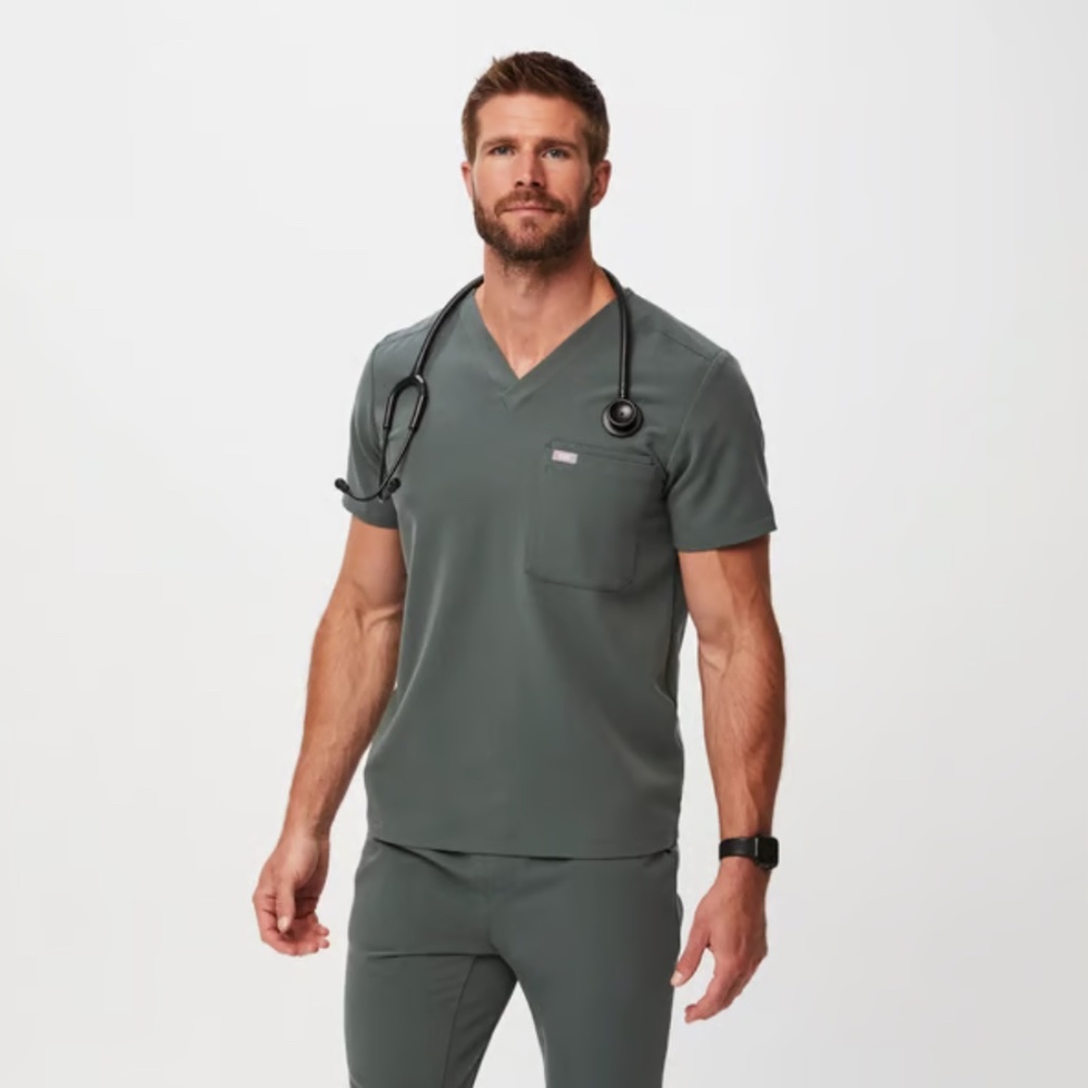 FIGS Bonsai Leon Three-Pocket Scrub Top Size XS